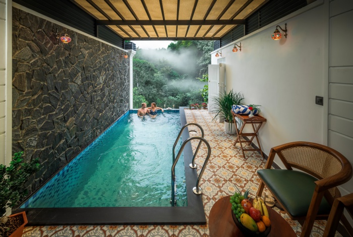 best private pool villa munnar