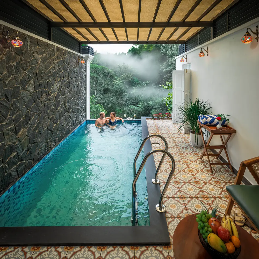 munnar private pool villa